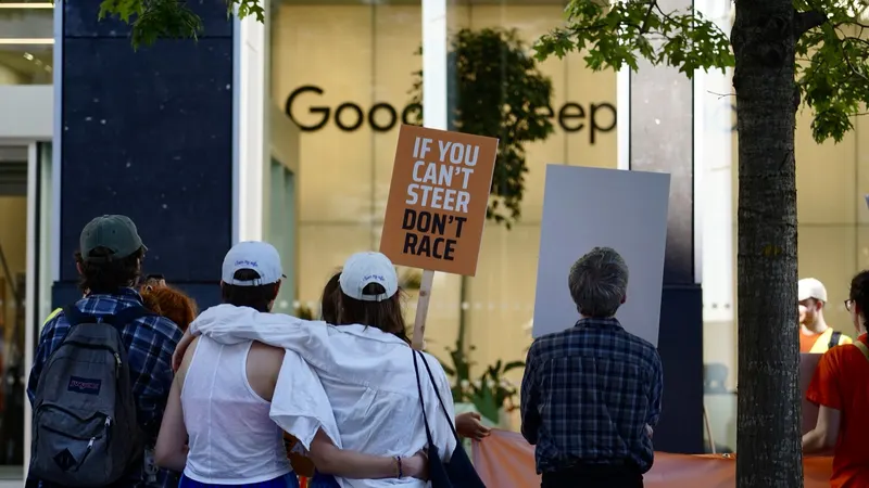 Protester outside Google DeepMind
